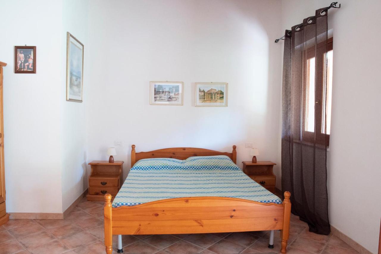 Bed and Breakfast Is Cuccus Masainas Екстер'єр фото