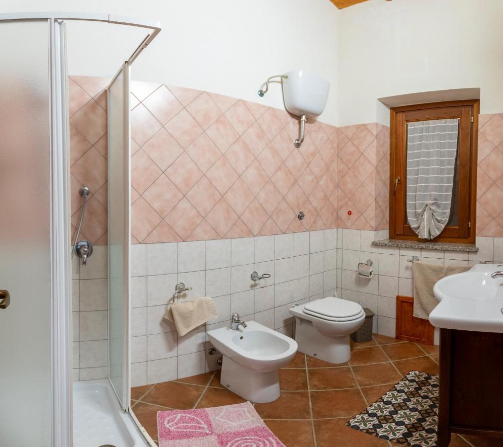 Bed and Breakfast Is Cuccus Masainas Екстер'єр фото