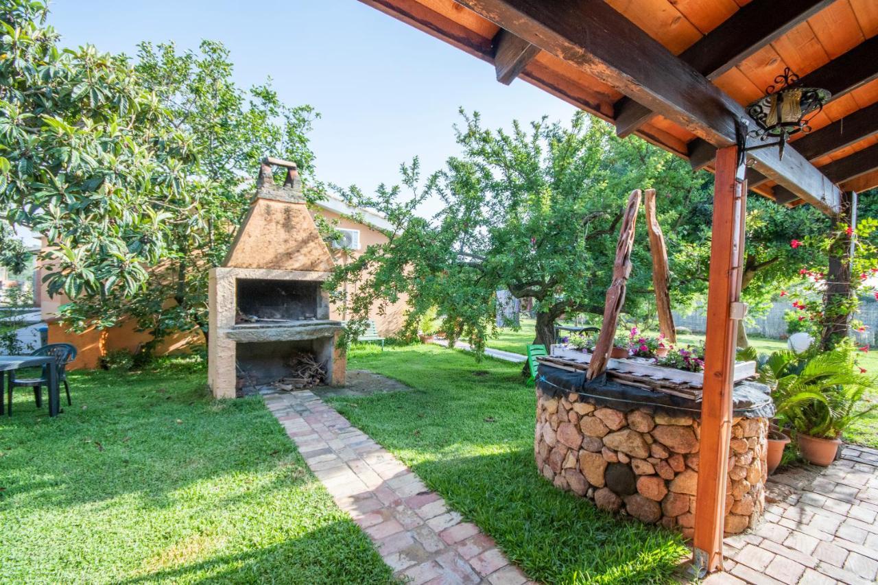Bed and Breakfast Is Cuccus Masainas Екстер'єр фото