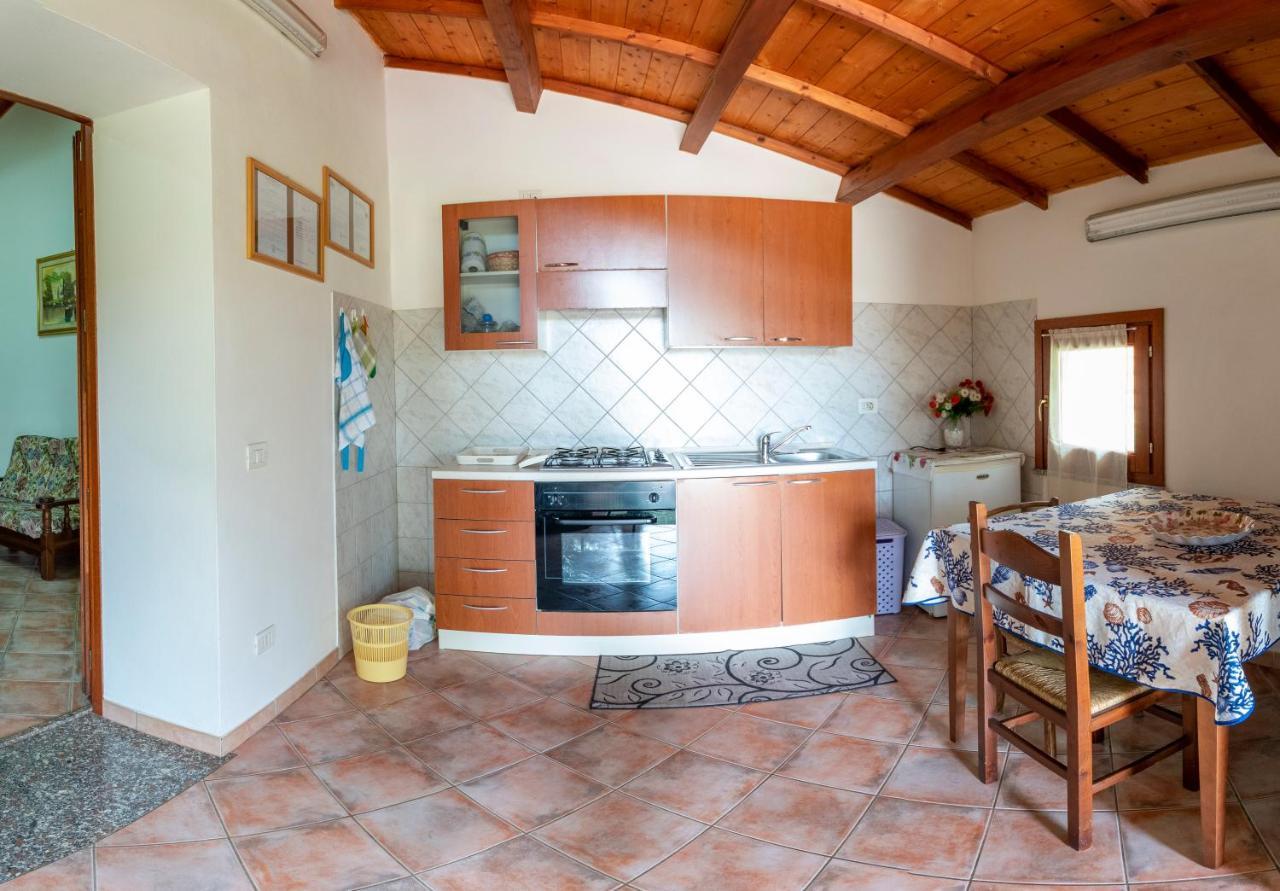 Bed and Breakfast Is Cuccus Masainas Екстер'єр фото